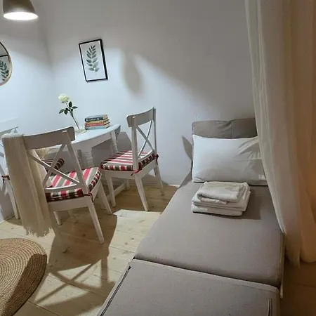 Stunning Sea-view W Access To Shared Pools