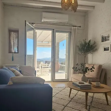 Stunning Sea-view W Access To Shared Pools *